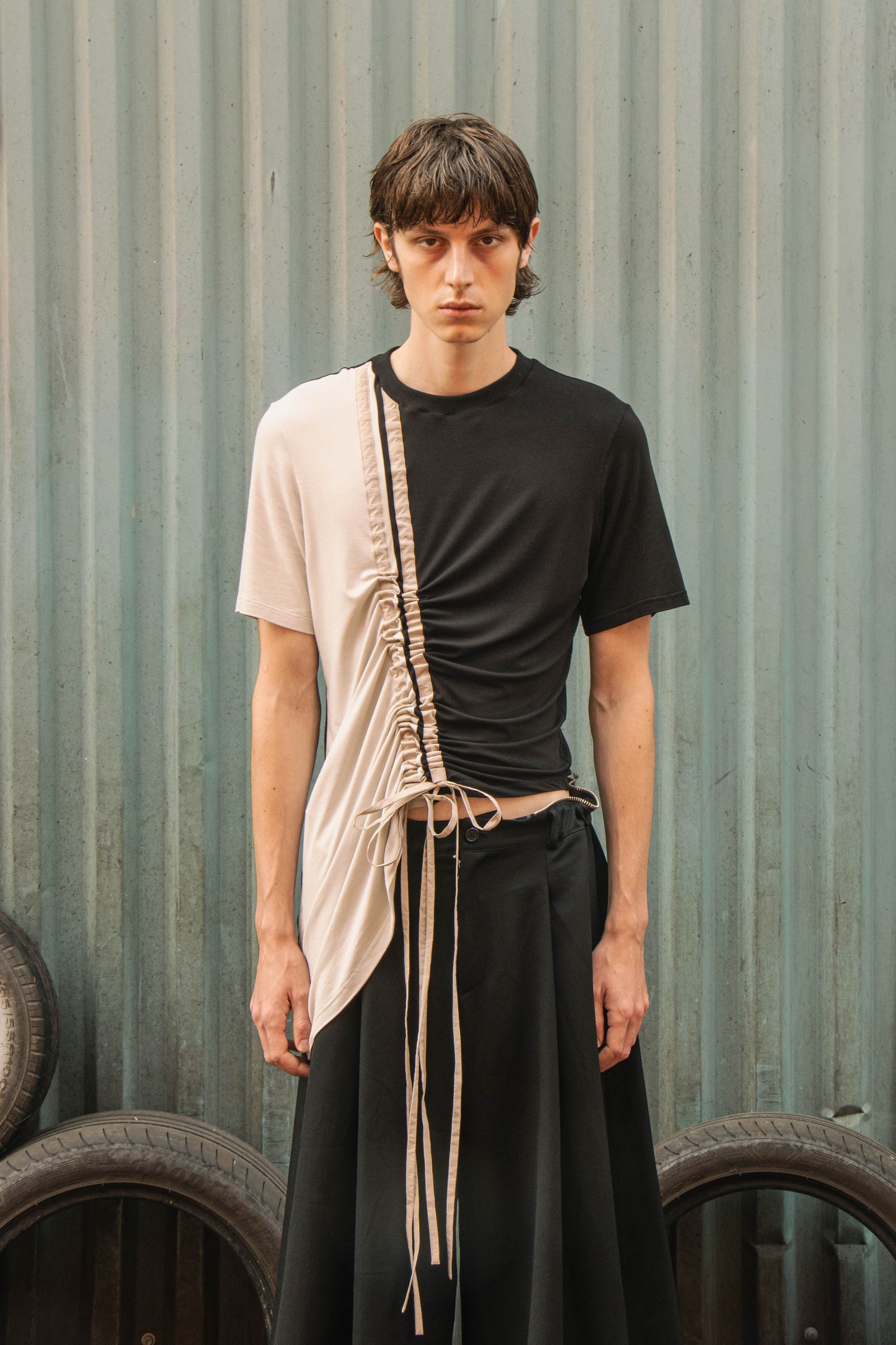 Paneled Gather T-shirt (Off White)